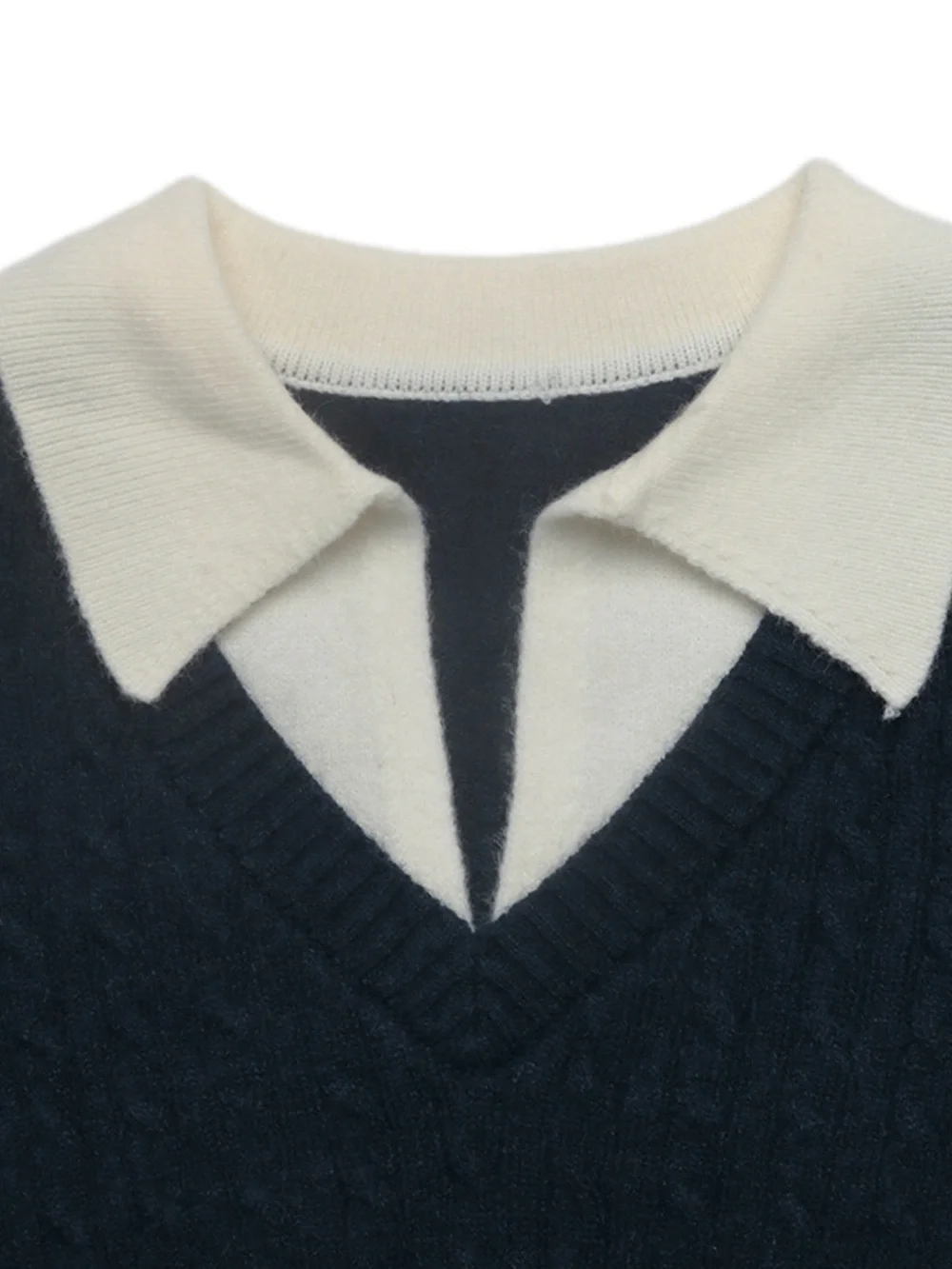 Cable Knit Contrast Collar Sweater